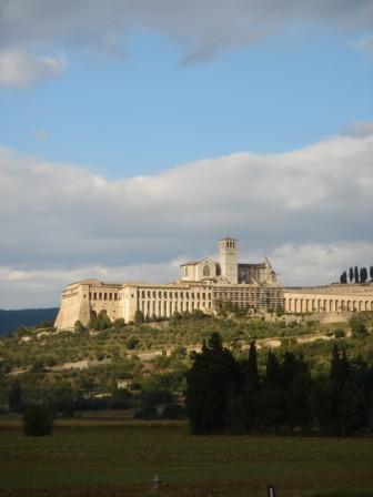 Sint-Franciscuskerken en klooster op de Paradijsheuvel van Assisi�